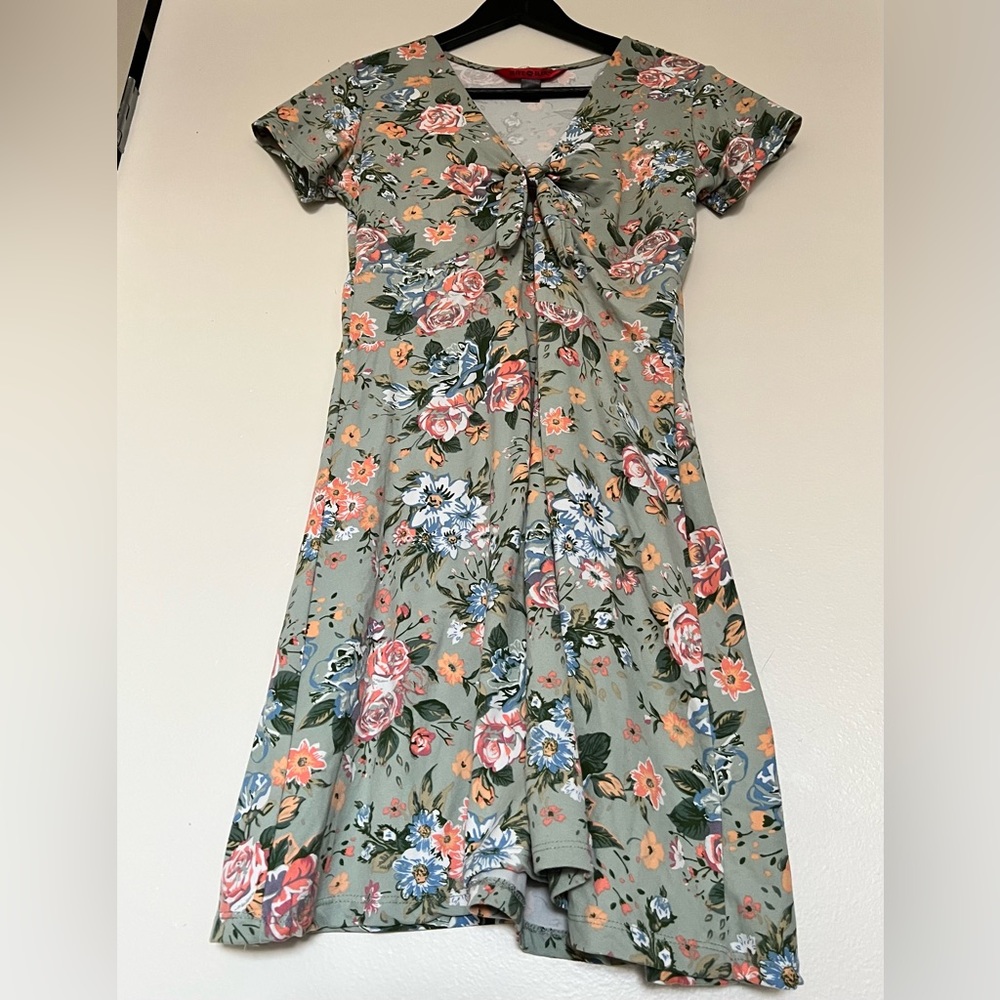 Summer dress made from polyester and spandex.